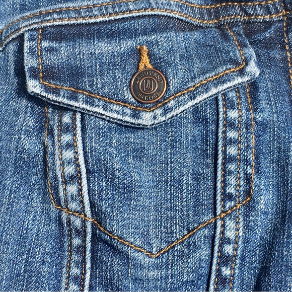LANDS’ END BLUE JEAN JACKET - Picture 6 of 14